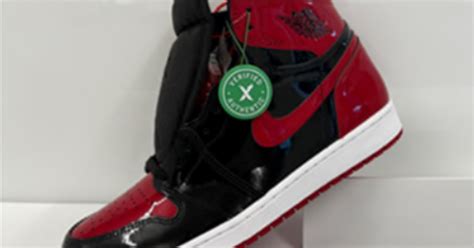 nike accuses stockx of selling fake shoes